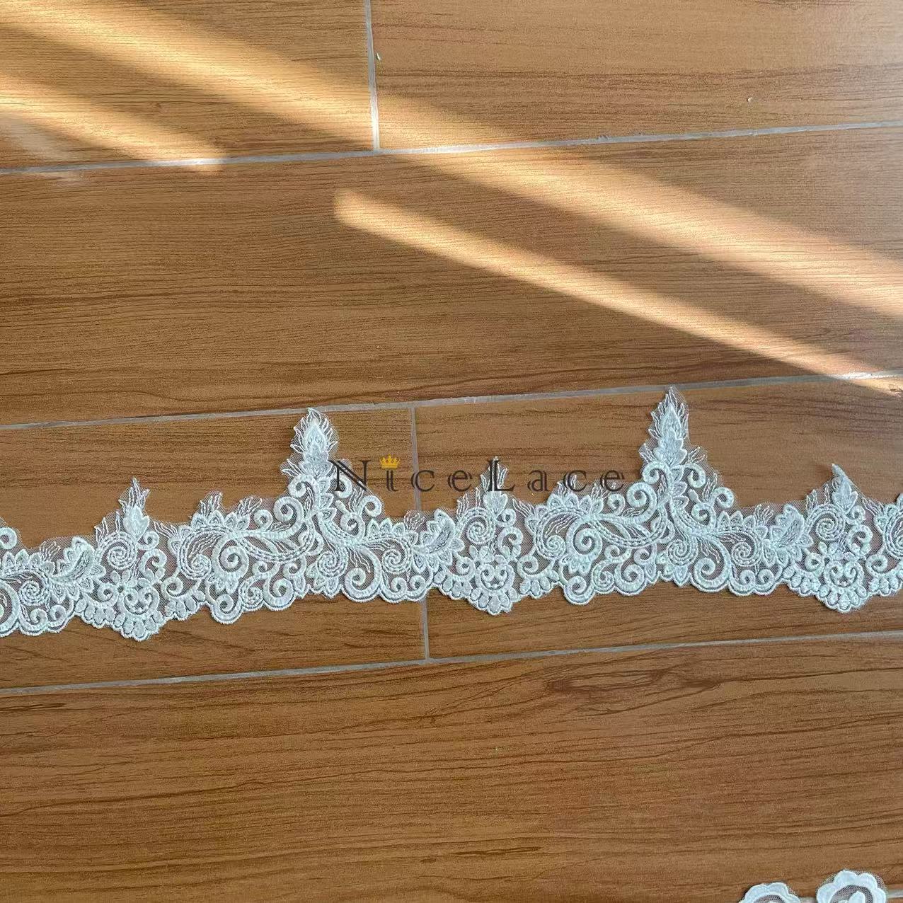 1 yard de dentelle brodée ivoi - Wedding Water Supply avis et prix
