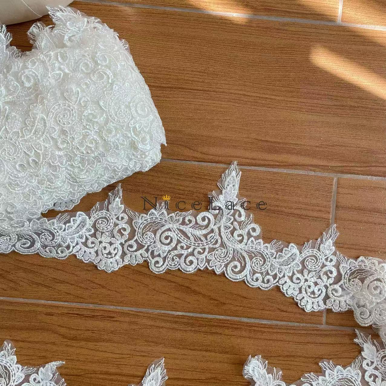 1 yard de dentelle brodée ivoi - Wedding Water Supply avis et prix