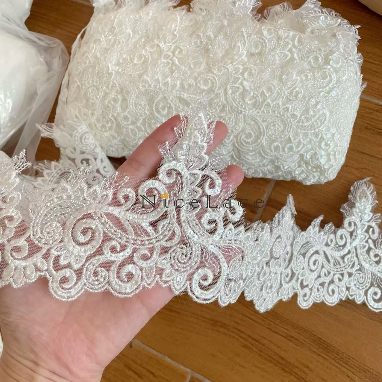 1 yard de dentelle brodée ivoi - Wedding Water Supply avis et prix