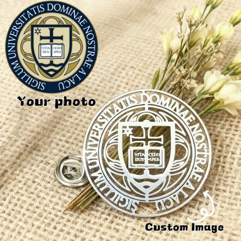 Broche personnalisée avec logo - Wedding Supply Company avis et prix